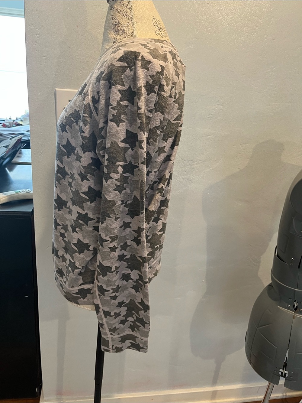 Monrow Top Size M - Picture 3 of 10